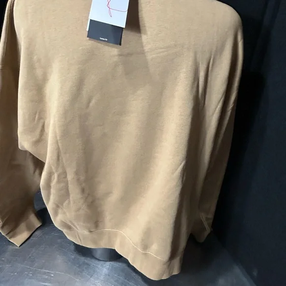 Nike Air Jordan Sweatshirt - Picture 7 of 9